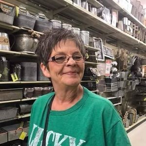 Meet your Posher, Lesa